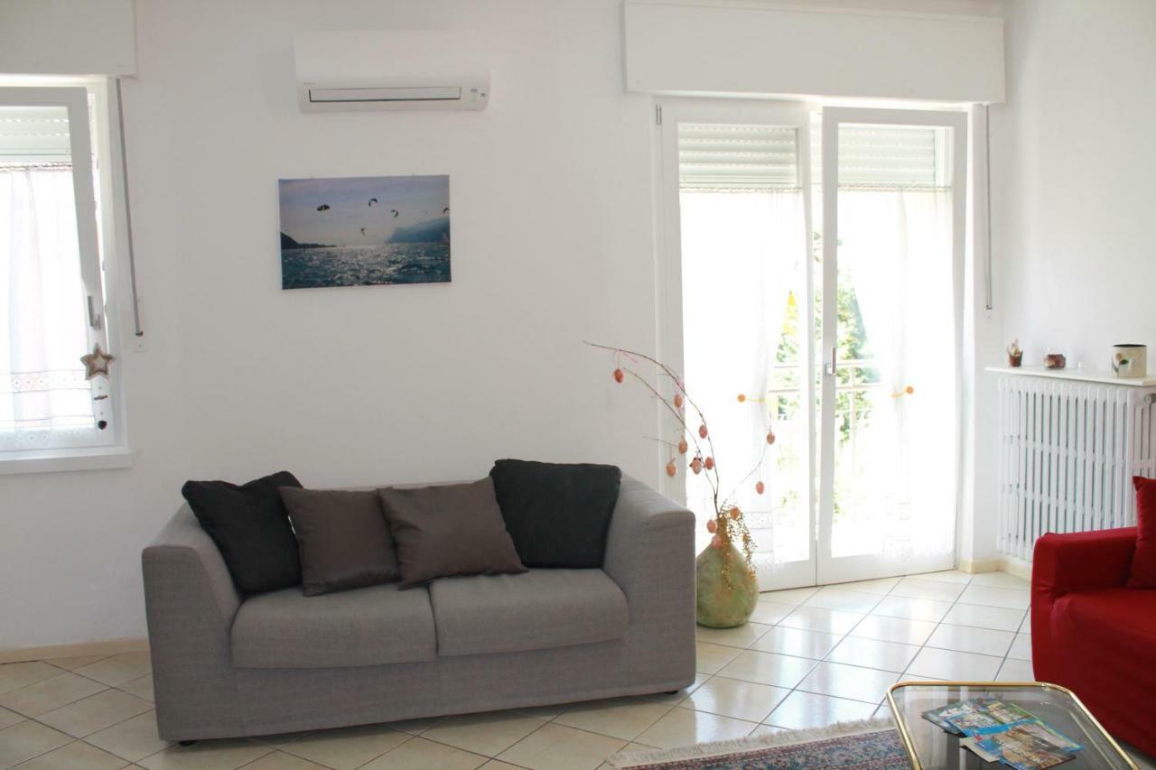 Casa Vacanze Claudette 아르코 외부 사진